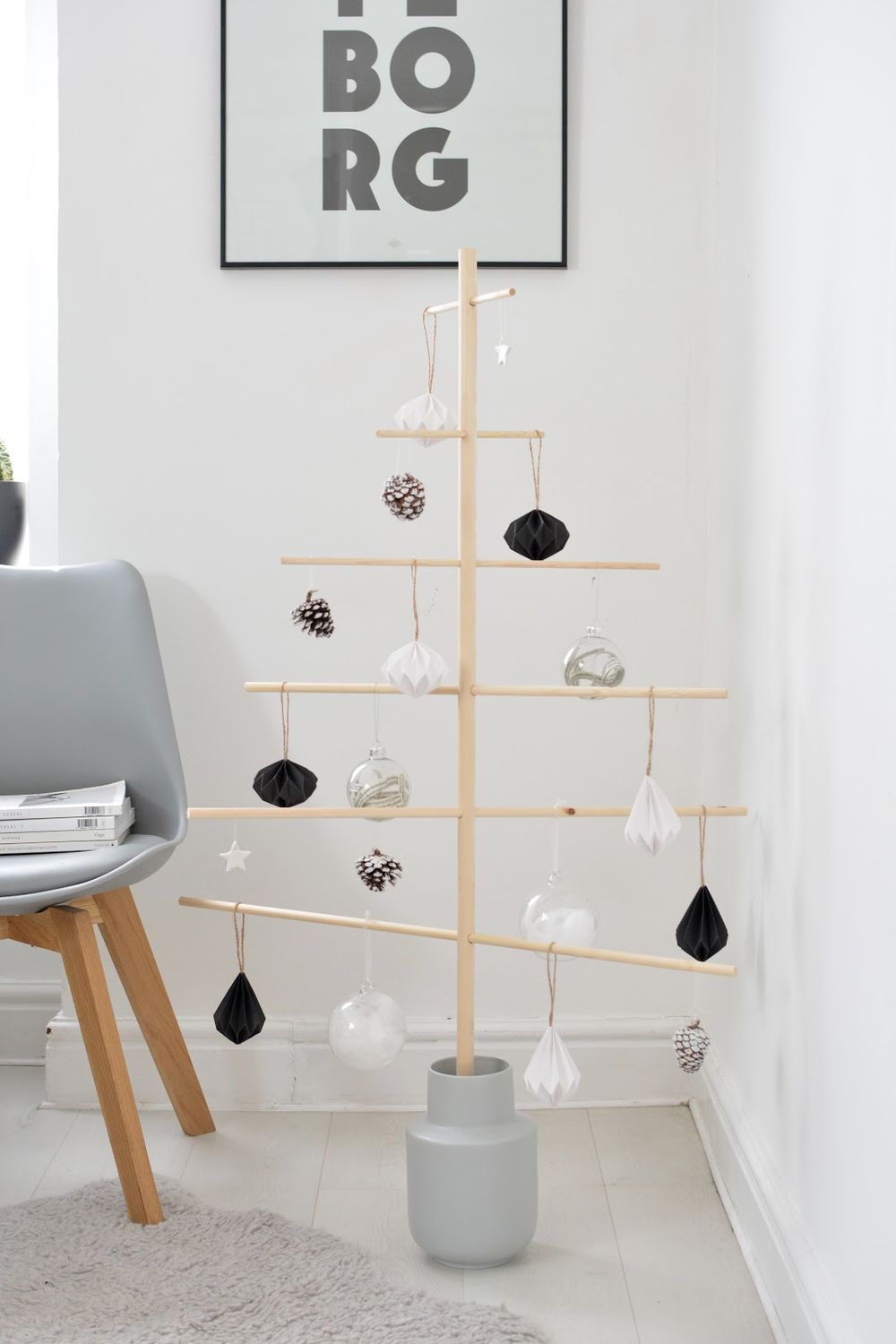 Download 23 Diy Scandinavian Christmas Decorations With Nordic Hygge Vibes PSD Mockup Templates