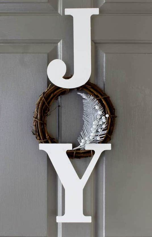 JOY Wreath Craft via renovatedfaith