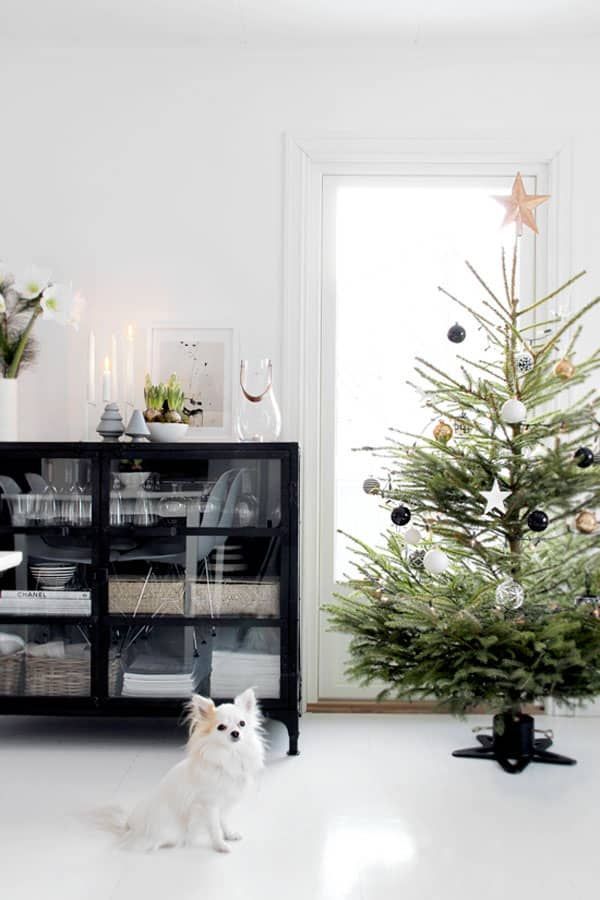 Minimal Scandi Christmas Tree Decor with Black Star Base