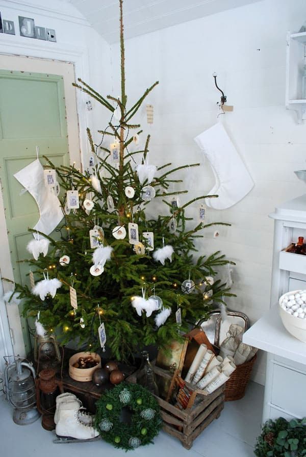Rustic Scandi Christmas Tree Decor