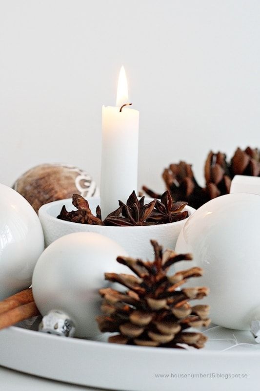 Scandinavian Christmas Pinecone Decor Vignette via housenumber15