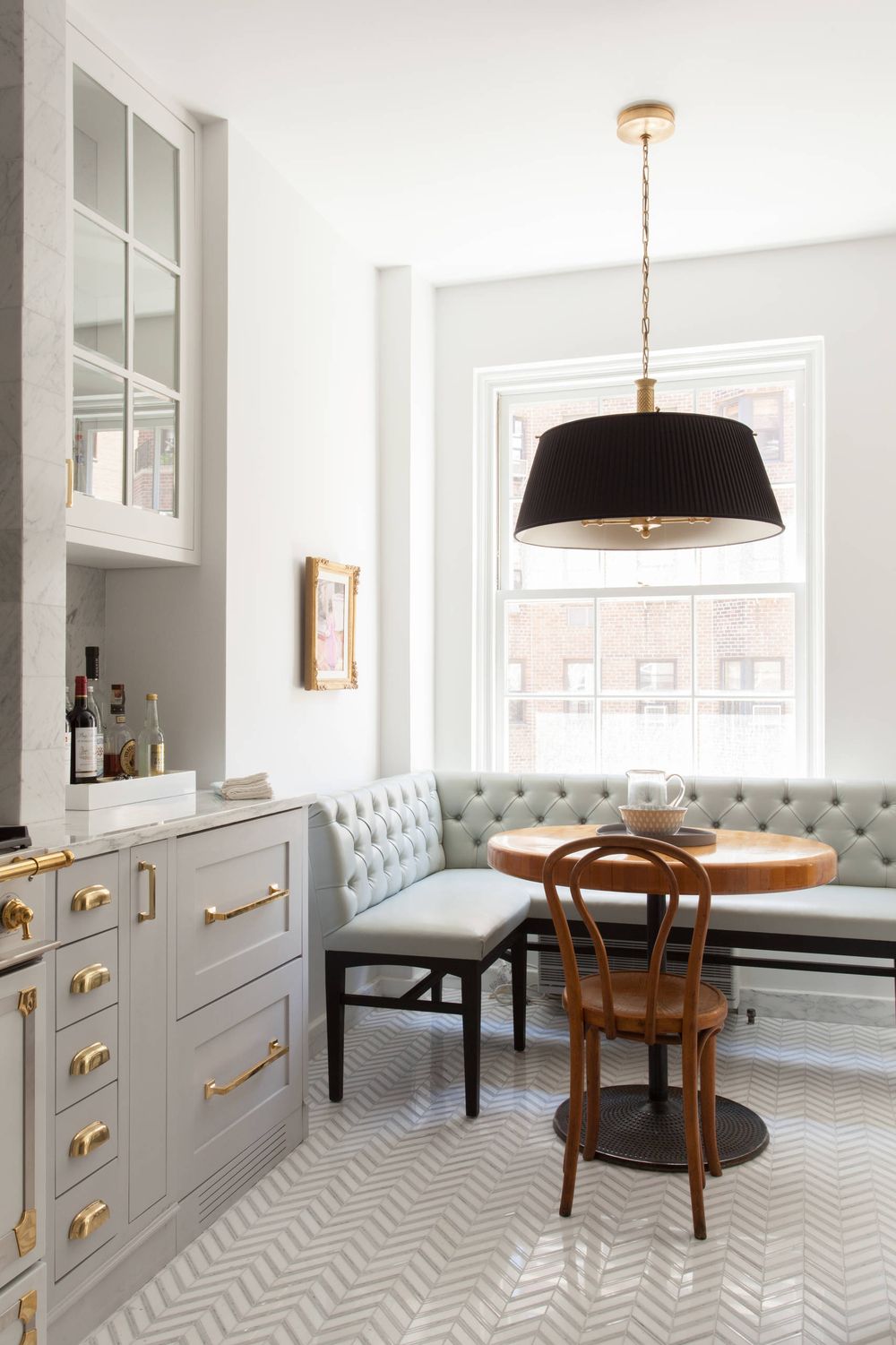 Freestanding corner Banquette breakfast nook via Christopher Knight Interiors