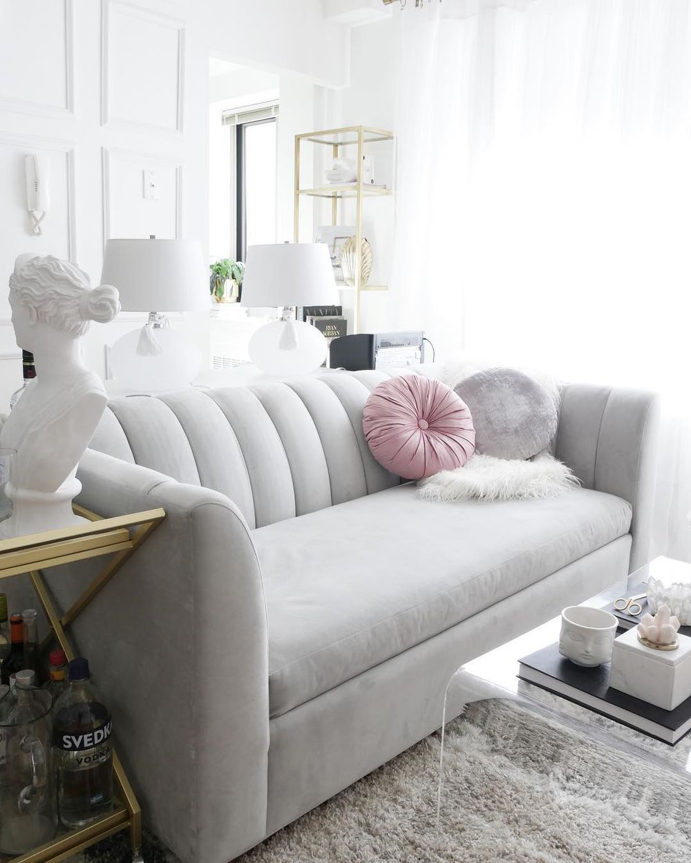 15 Ways To Get The Modern Glamorous Decor Look In Your Home