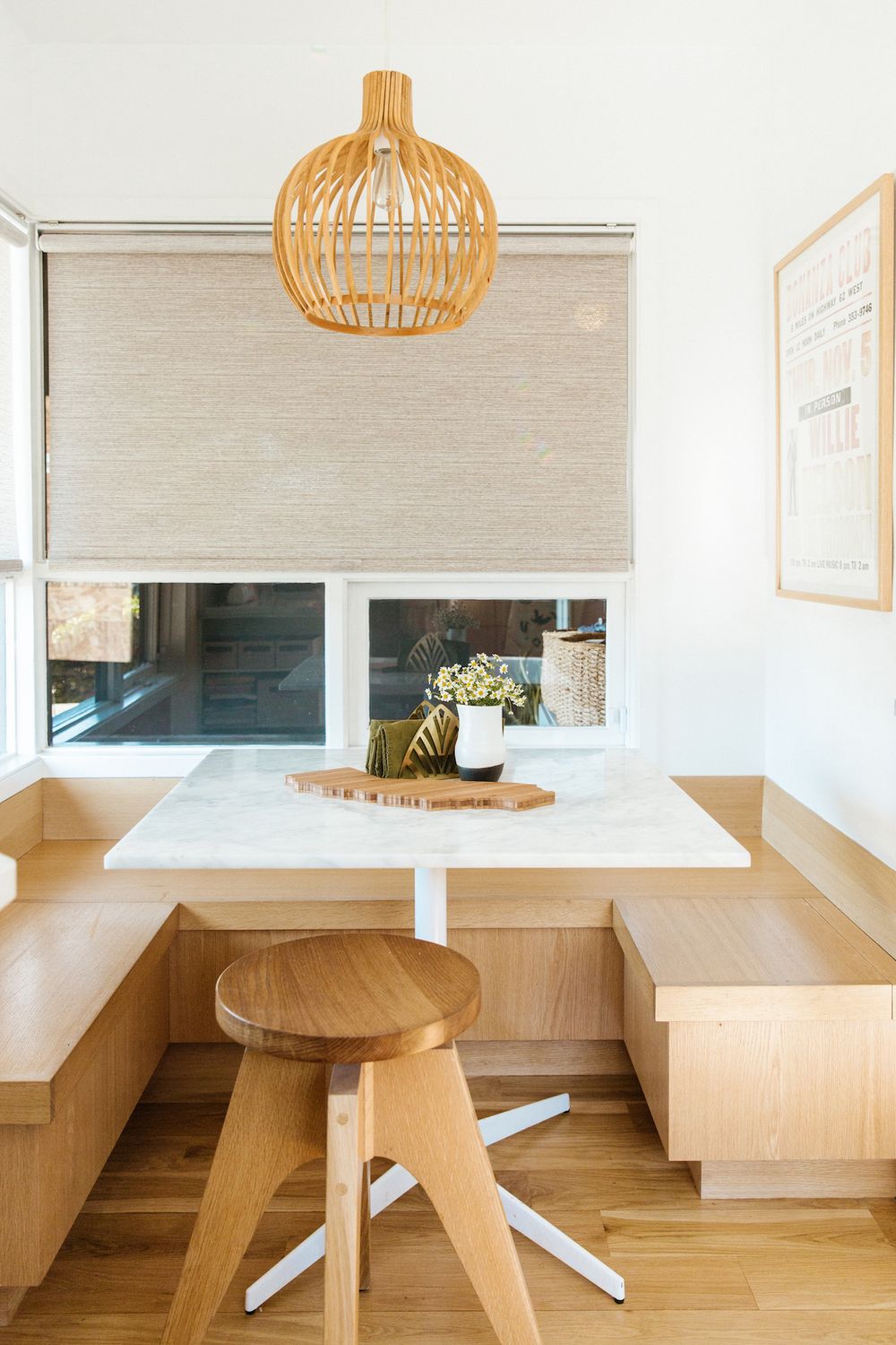 Transitional Style Breakfast Kitchen Nook