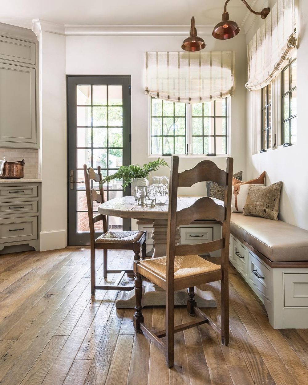 25 Breakfast Nook Decor Ideas   Rustic Country Breakfast Nook With Wood Table And Chairs Via @marieflaniganinteriors 