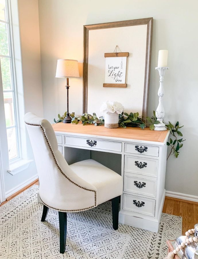 21 Affordable Farmhouse Desks for the Home Office