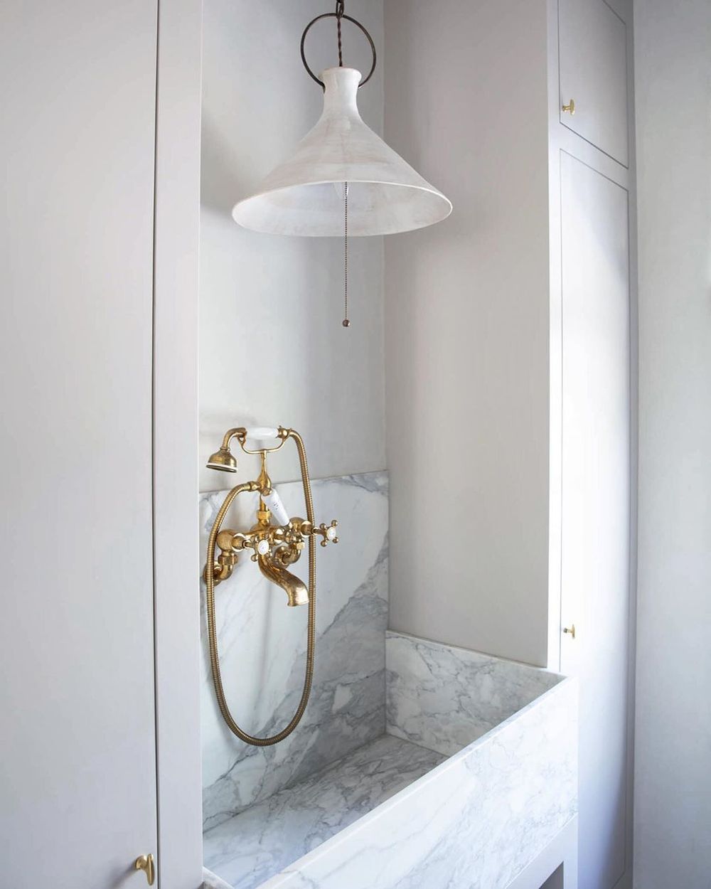 Laundry Room ideas Vintage Style Faucet and Marble Sink via @jilleganinteriors
