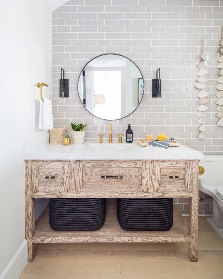 33 Modern Coastal Bathroom Ideas With Beachy Style   Coastal Bathroom With Gray Subway Tile Via @brookewagnerdesign 768x960 