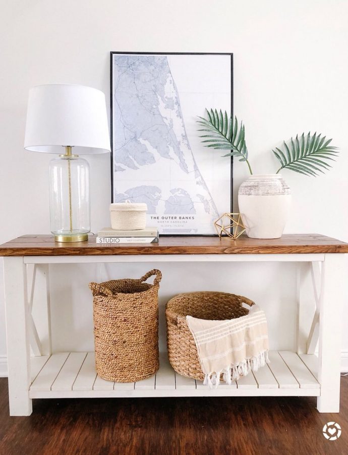 25 Coastal Console Tables for Summer
