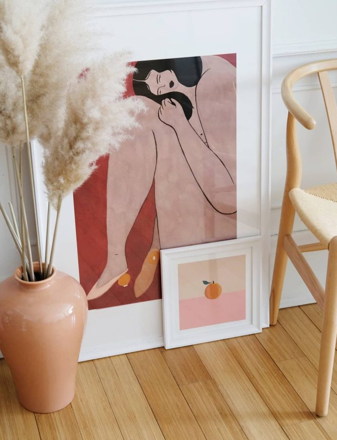 29 Perfect Feminine Art Pieces for Your Home