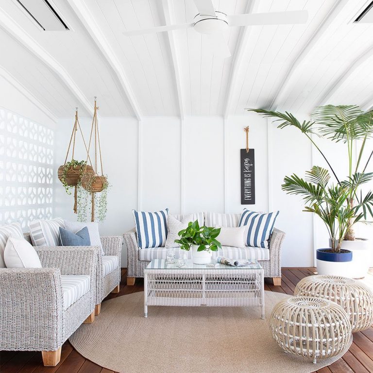 39 Coastal Living Room Ideas to Inspire You