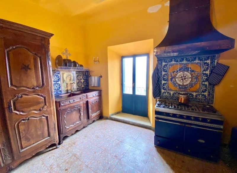 19 Gorgeous French Country Kitchen Design Ideas with Rustic Charm
