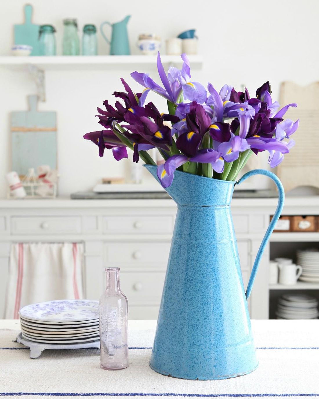 French Country Kitchen with Blue Pitcher and Flowers via @frenchlarkspur
