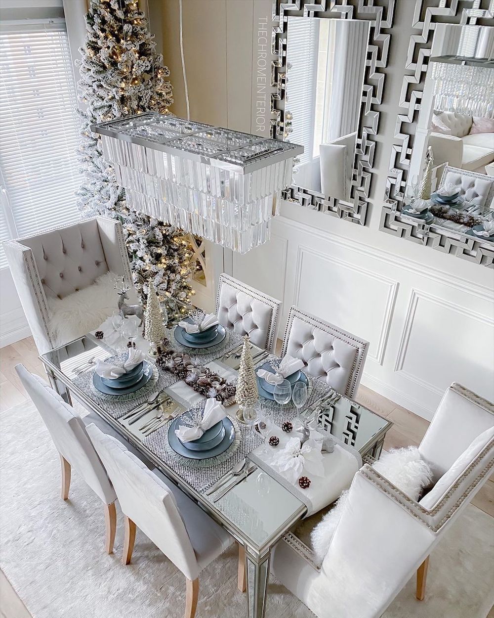 Glam Dining Room with Chrome Silver Accents via @thechromeinterior