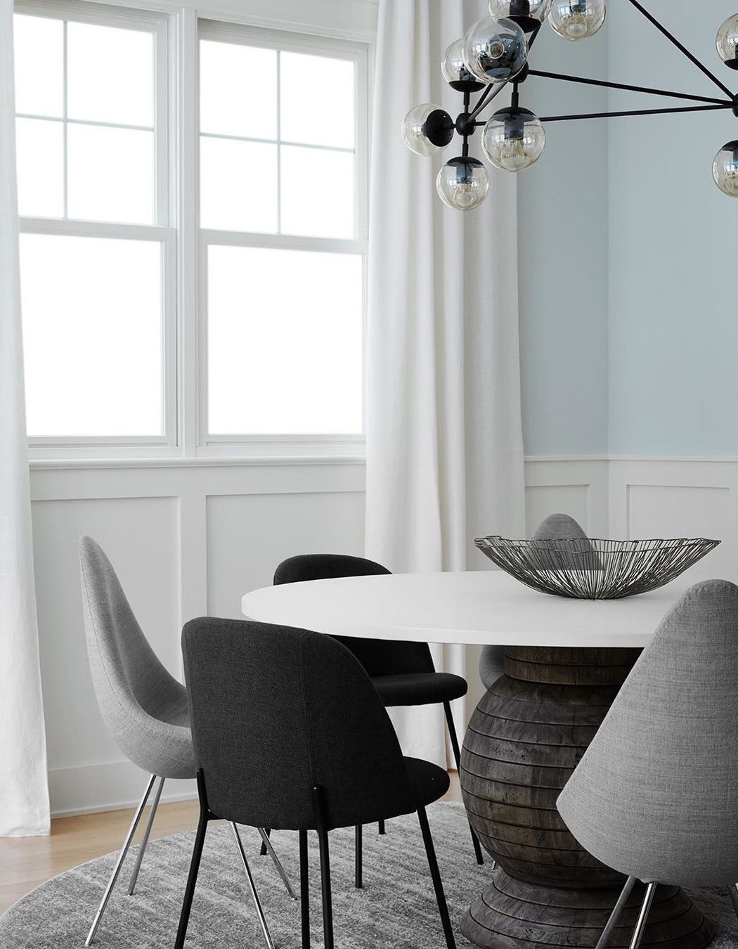 Modern Dining Chairs via @devon_grace_interiors