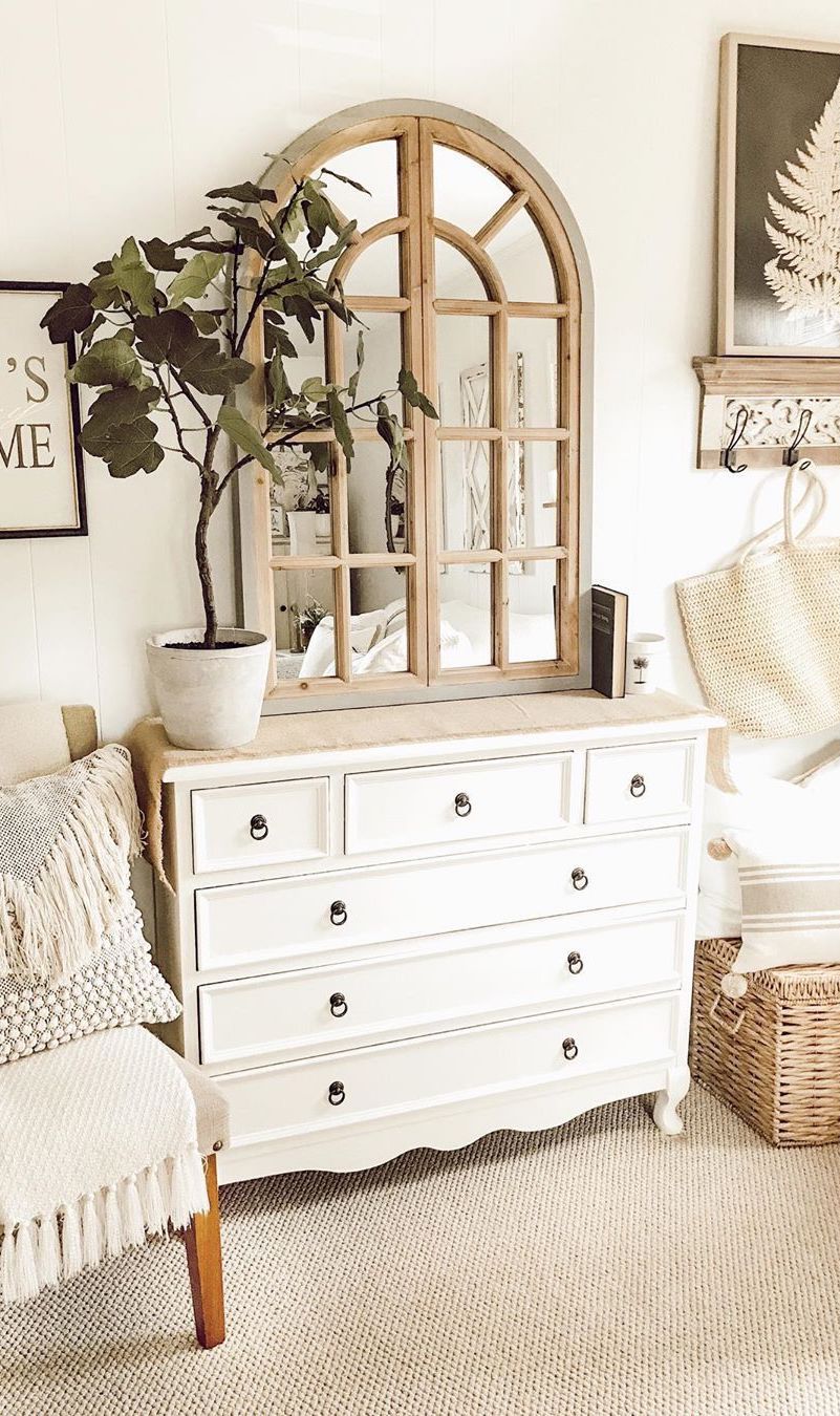 Farmhouse Mirror above Dresser in Bedroom via @sunnygacharm