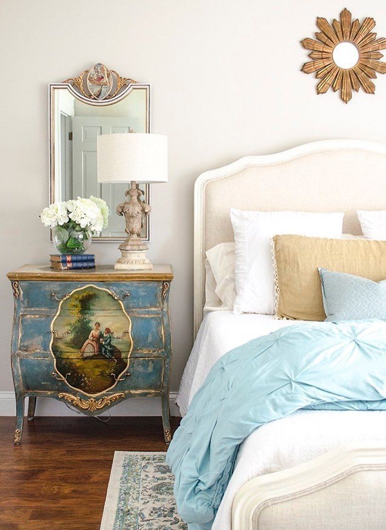 French Country Bed via @edithandevelyn