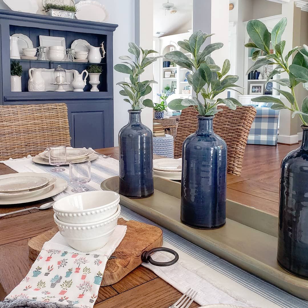 Coastal Dining Room with Blue Vases @asimplystylednest