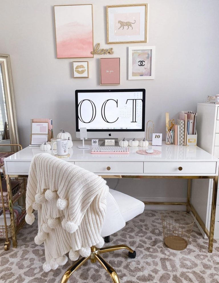 21 Perfectly Feminine Desks for an Elegant Home Office