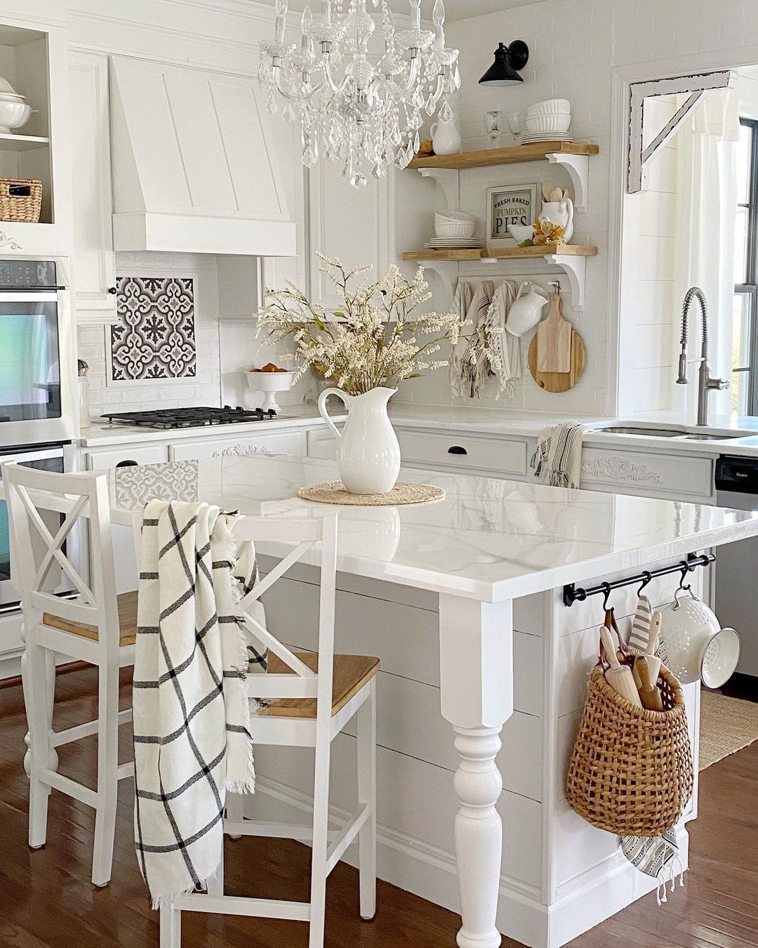 Farmhouse Kitchen Decor with White Farmhouse Pitcher via @adventuresindecorating1