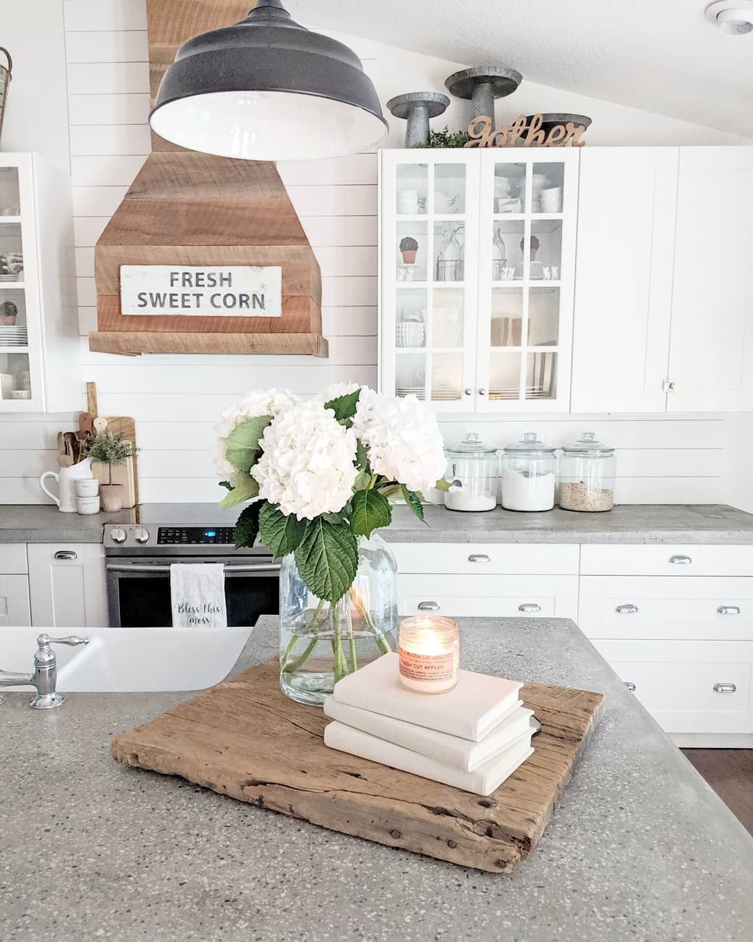 Farmhouse Kitchen Ideas Reclaimed Wood Tray via @whiteblossomhome