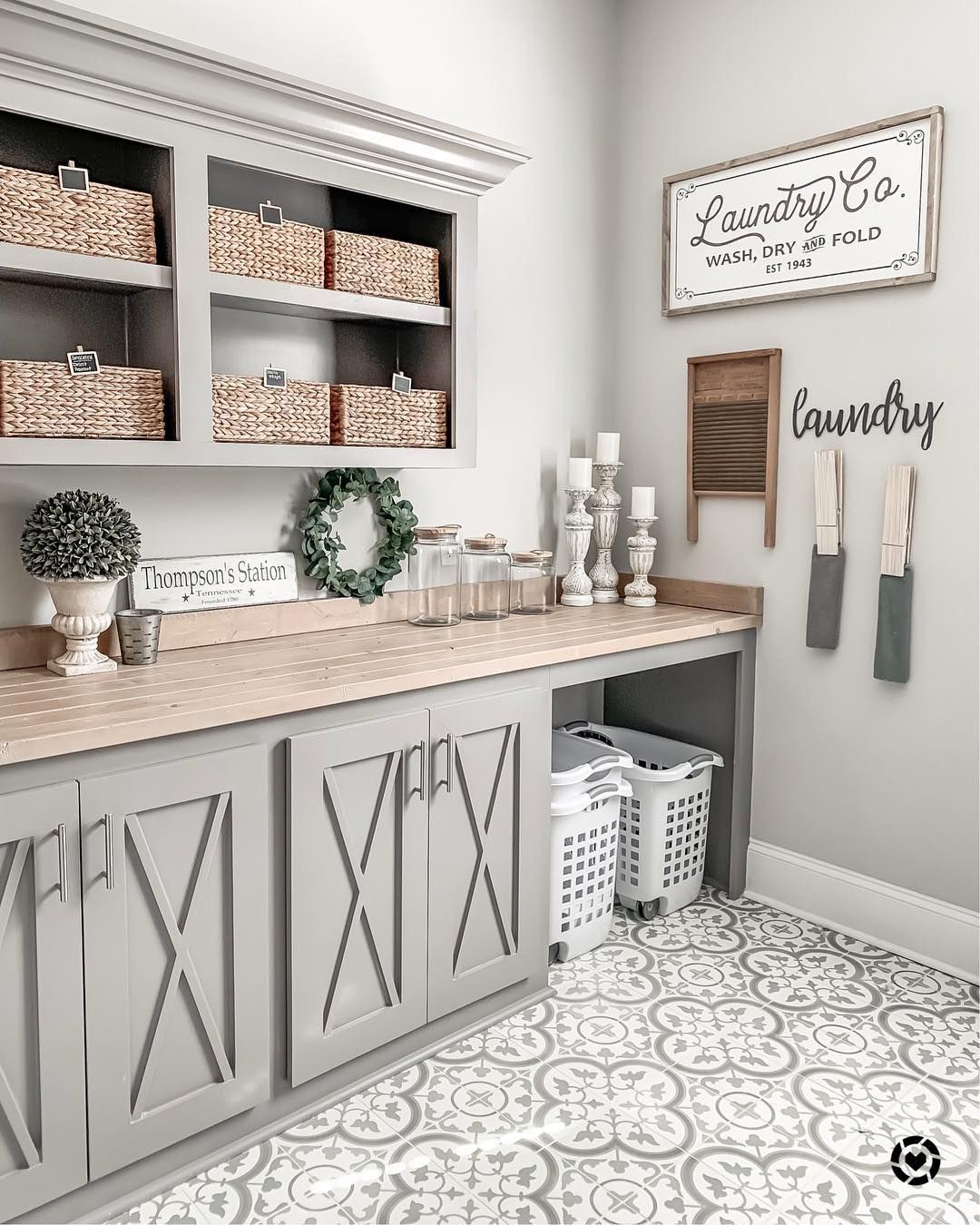 15 Gorgeous Farmhouse Laundry Room Decor Ideas