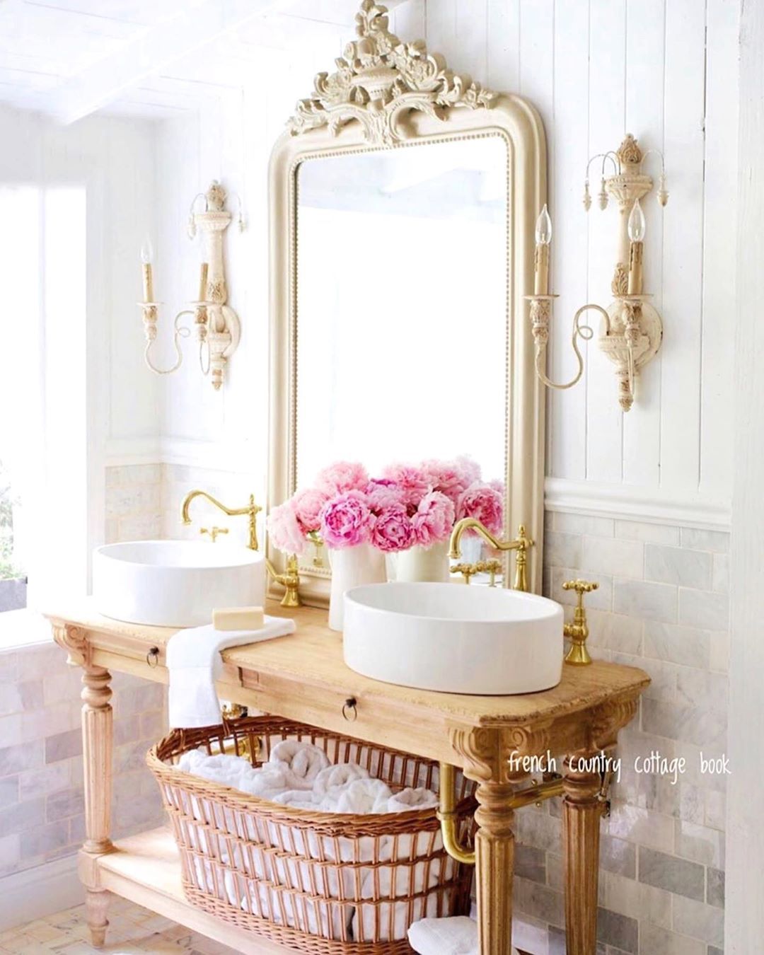 French Country Bathroom with Antique Wood Vanity via @frenchcountrycottage