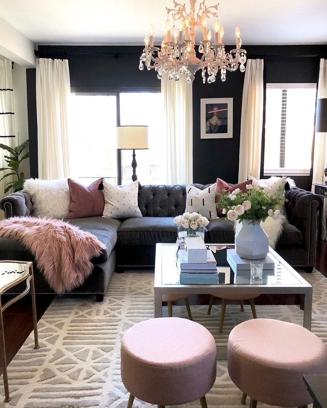 Glam Living Room with Tufted Sectional Sofa via @homeandfabulous