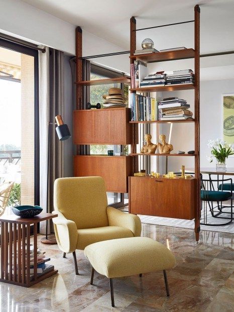 Mid-Century Modern Living Room with Open Shelving Unit Room Divider