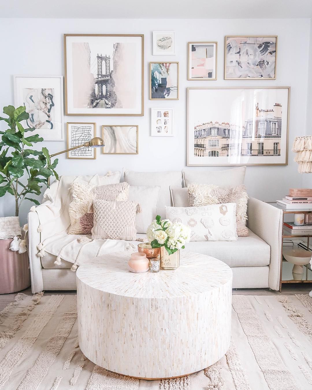 Neutral Living Room Decor for a Small Space via @teresalaucar