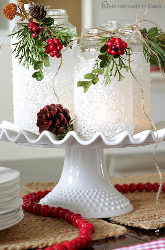 DIY Epson Salt Glass Luminaries Christmas Centerpiece via remodelandolacasa