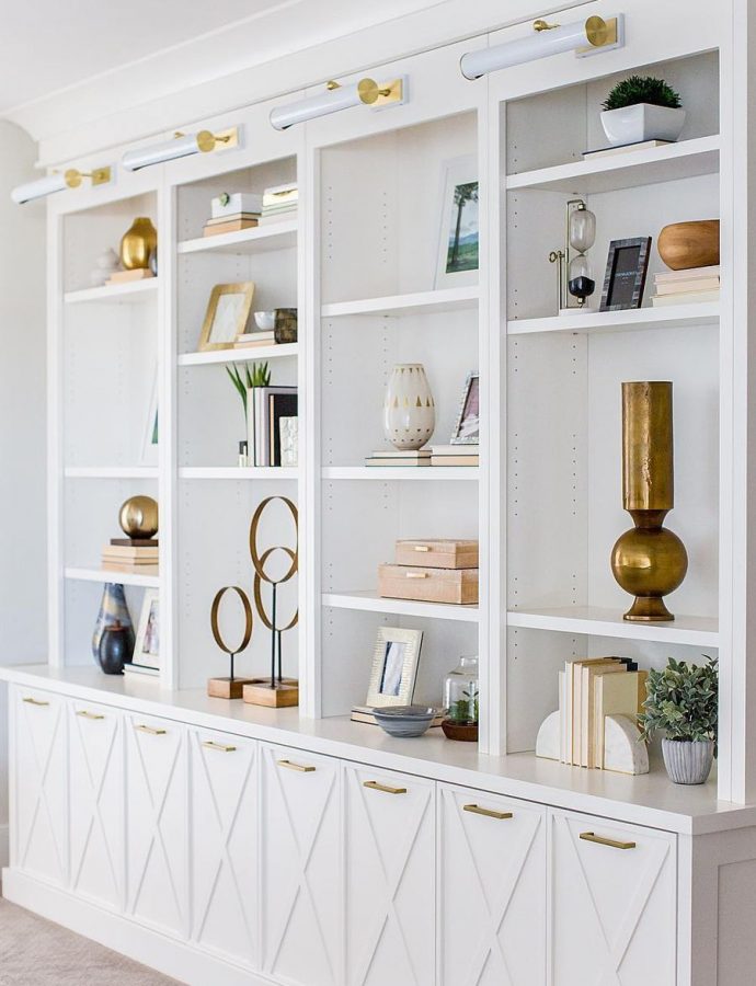5 Tips for Decorating Bookcases and Bookshelves