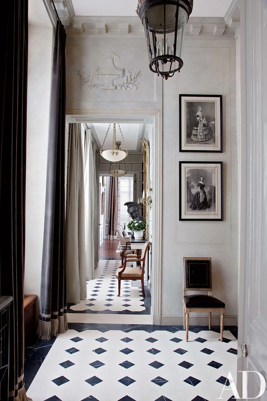 Checkered Floors on Parisian Entrance hall via ArchDigest Jean-Louis Deniot