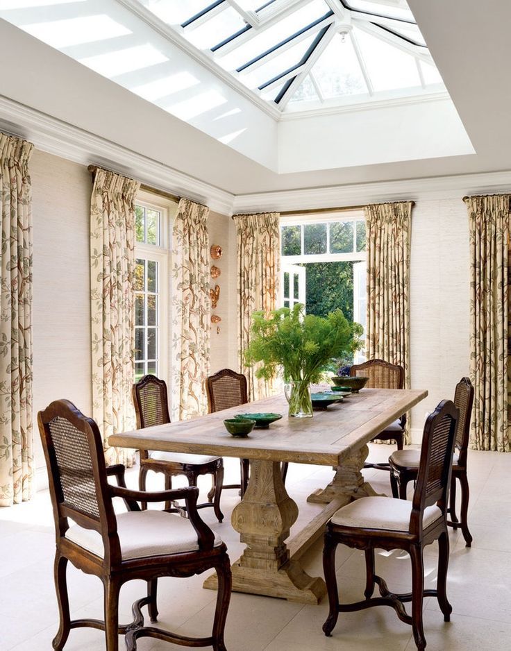 English country dining room vsp_interiors