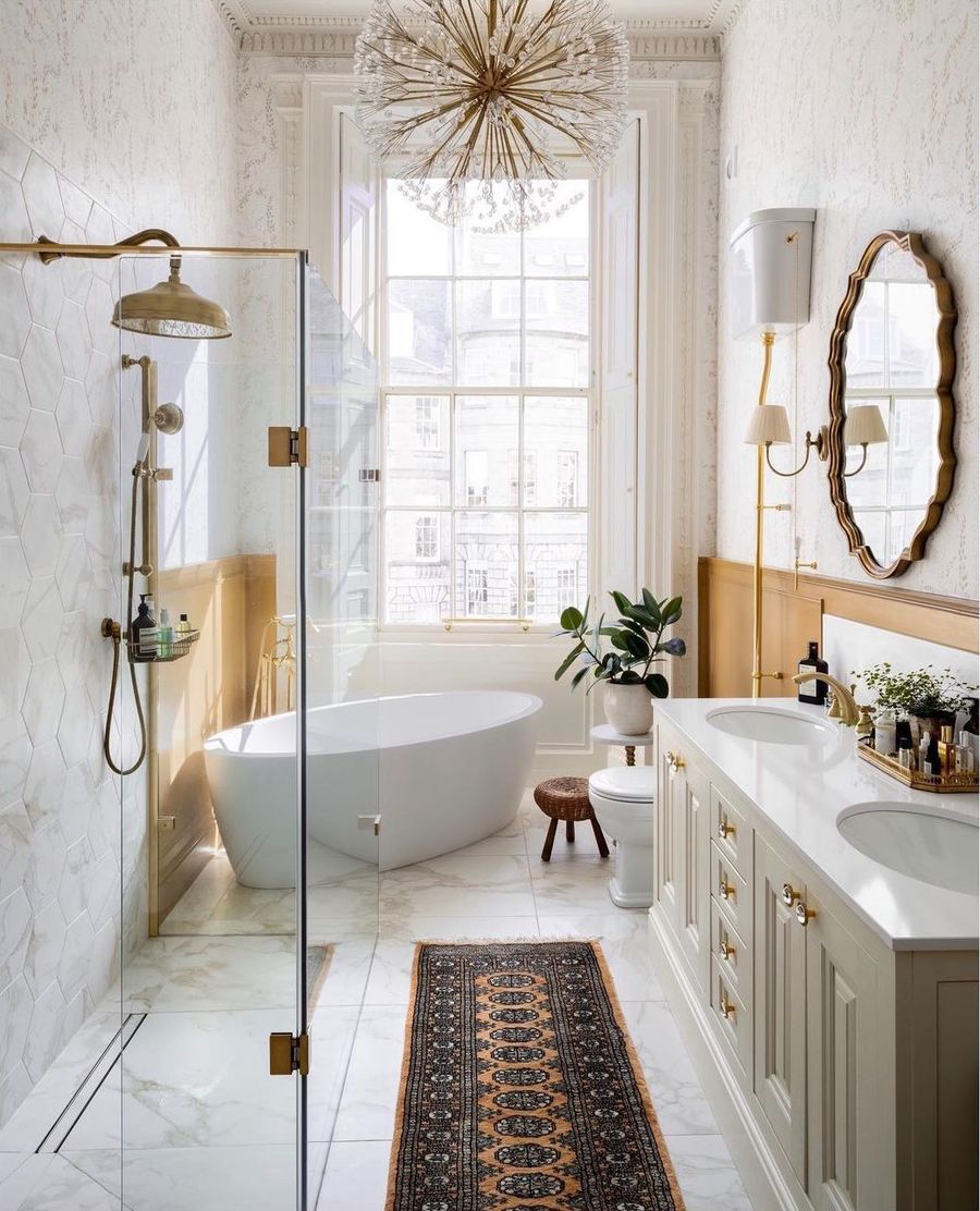 Neutral Bath Decor Finds