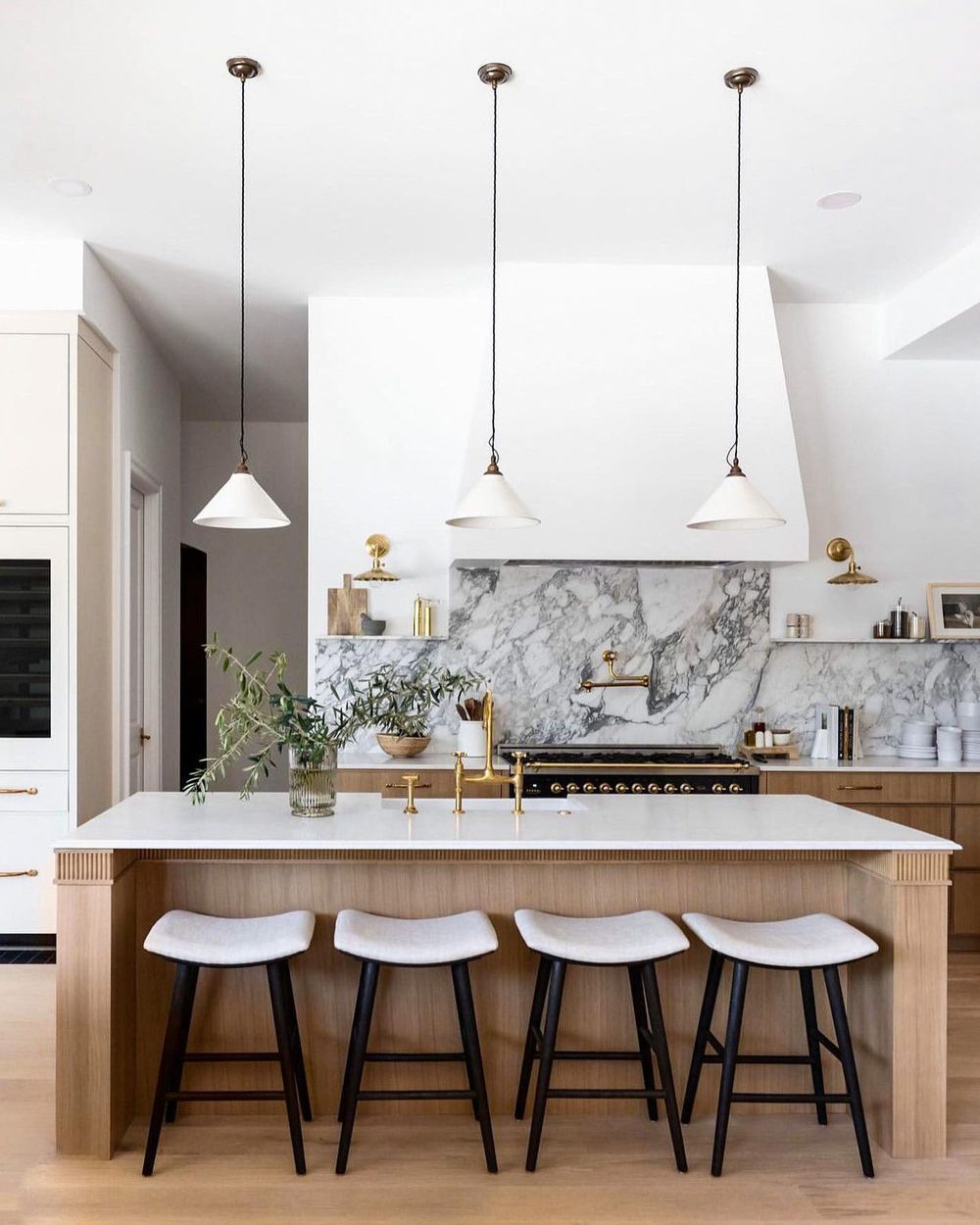 Neutral kitchens black accents thelifestyledco