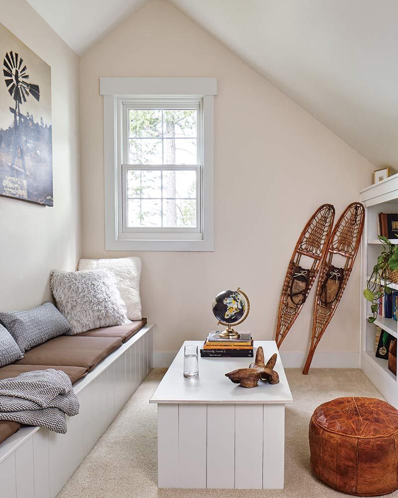 Reading Nook in an Upstairs Loft via ClassicCottages JessMclain