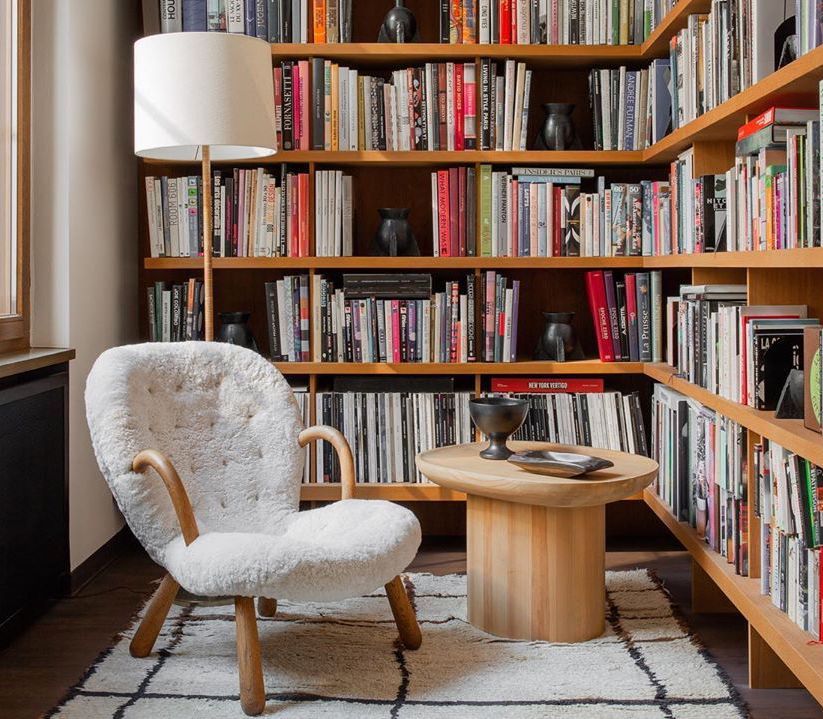 Reading Nook with Shearling Accent Chair via @ninafreudenberger