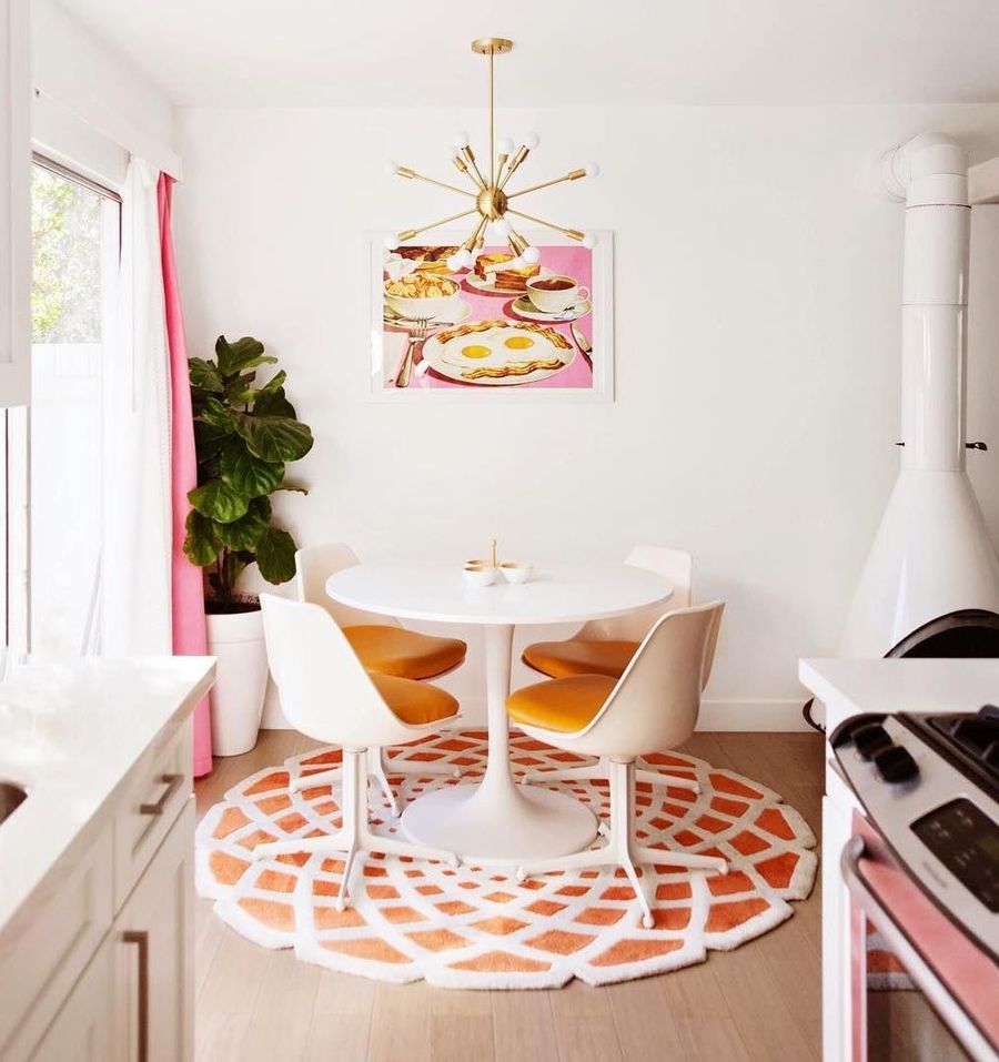 Sputnik Chandelier Mid-Century Modern Dining Room via @melodrama