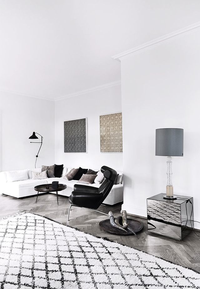 Beni Ourain Rug in Scandinavian Living Room via Bo Bedre