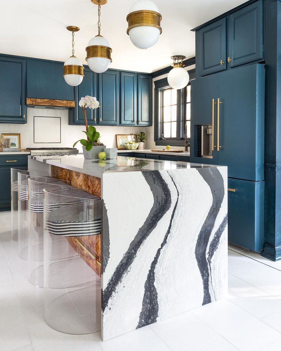 Bold Dark Teal Cabinets in Glam Kitchen with panda marble island via @jewelmarlowe