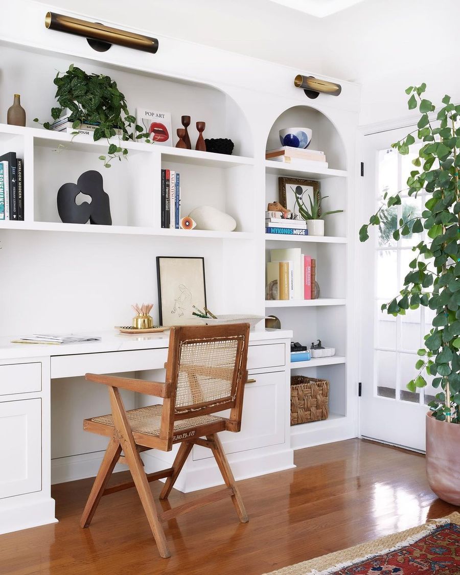 Built-in Bookshelves Neutral Office via @murphydeesign