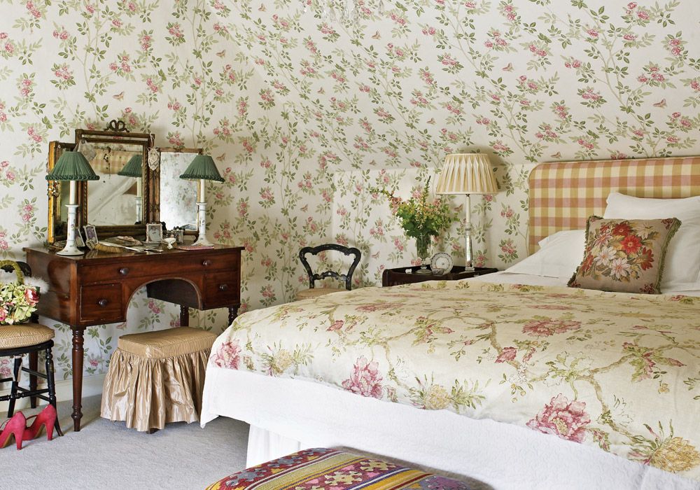 Chintz Wallpaper in English Country Bedroom via Victoria Mag