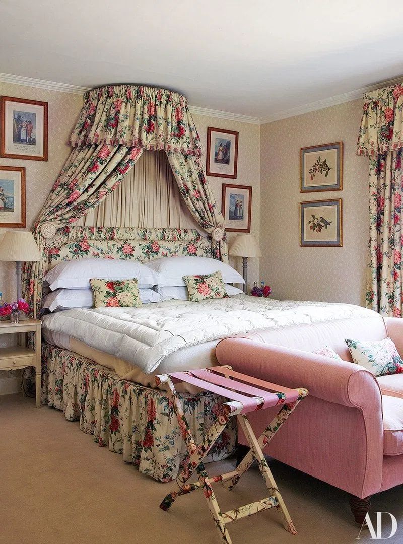 English Country Bedroom floral crown Alice Naylor Leyland