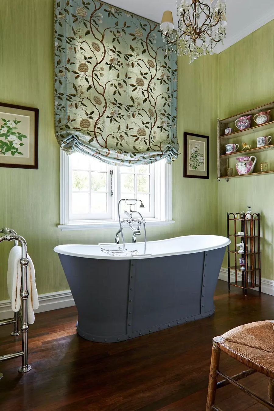 Green Walls in English country bathroom via Mount Algidus House & Garden