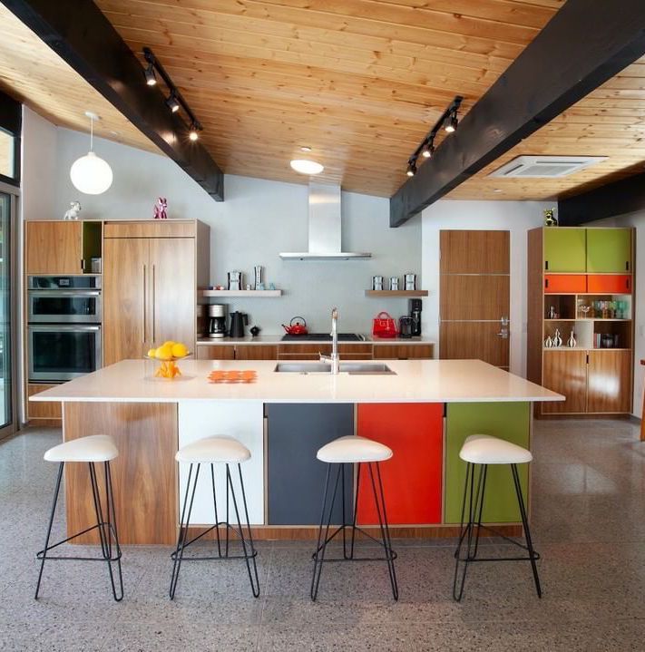 Multi-Color Mid-Century Modern Kitchen via @theatomicranch
