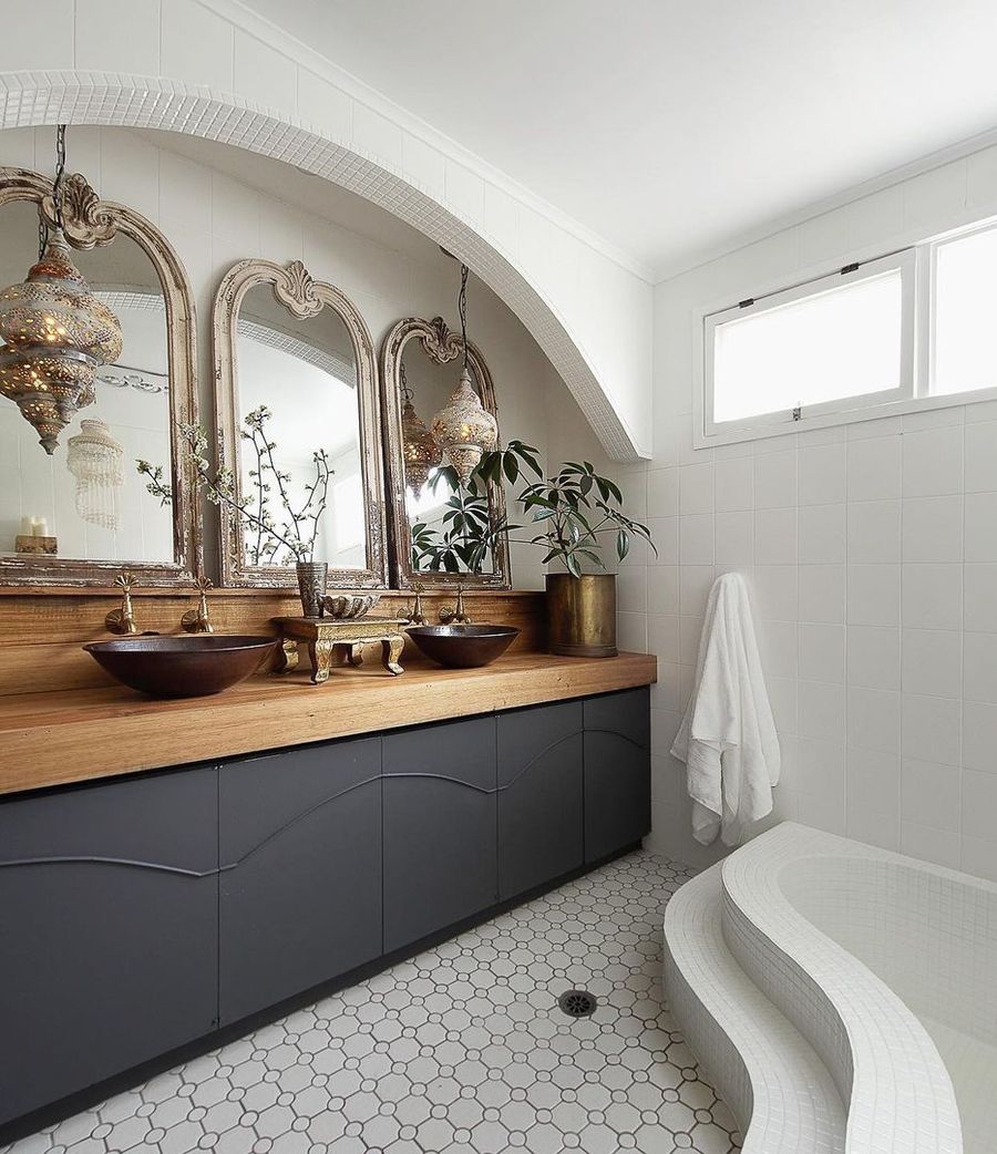 Black Gold Hamsa Hand Bohemian Modern Bathroom Waterproof Bath Shower Curtain 