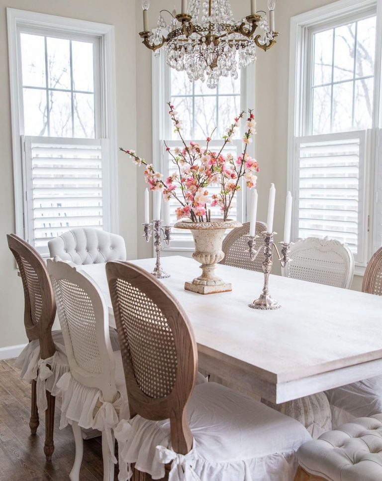 10 Charming French Country Breakfast Nook Decor Ideas