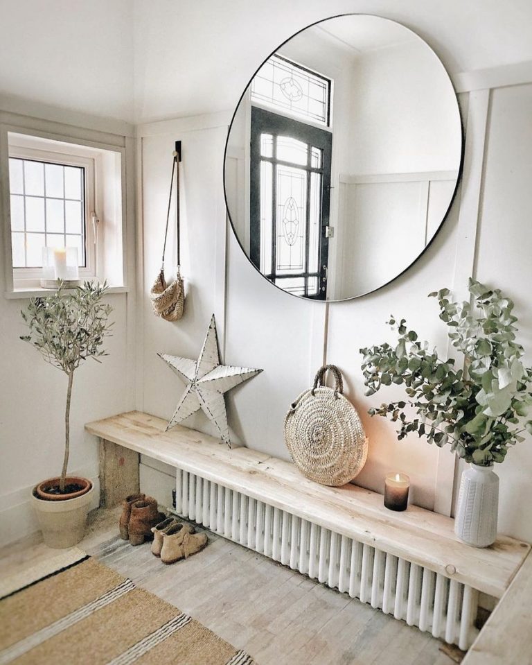 15 Simple Scandinavian Entryway Decor Ideas