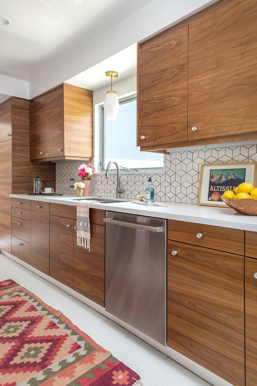 Wood Grain Cabinets Mid Century Modern Kitchen Via Avintagesplendor 